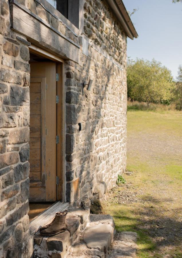 Red Kite Barn - Charming Boutique Barn Conversion Newbridge on Wye Exterior foto